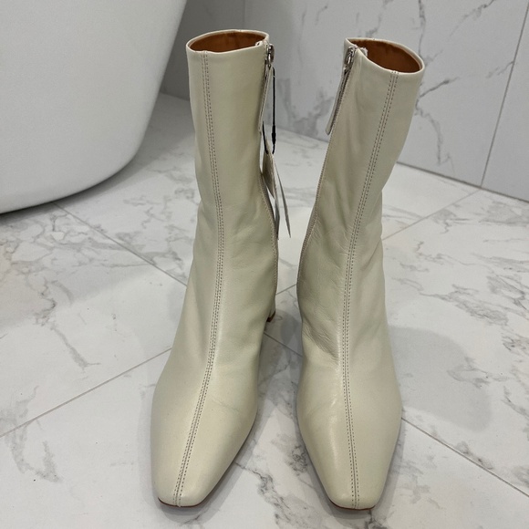 Leather boots - cream - Picture 4 of 16
